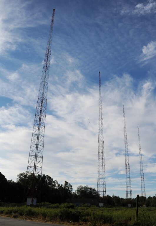 am radio towers